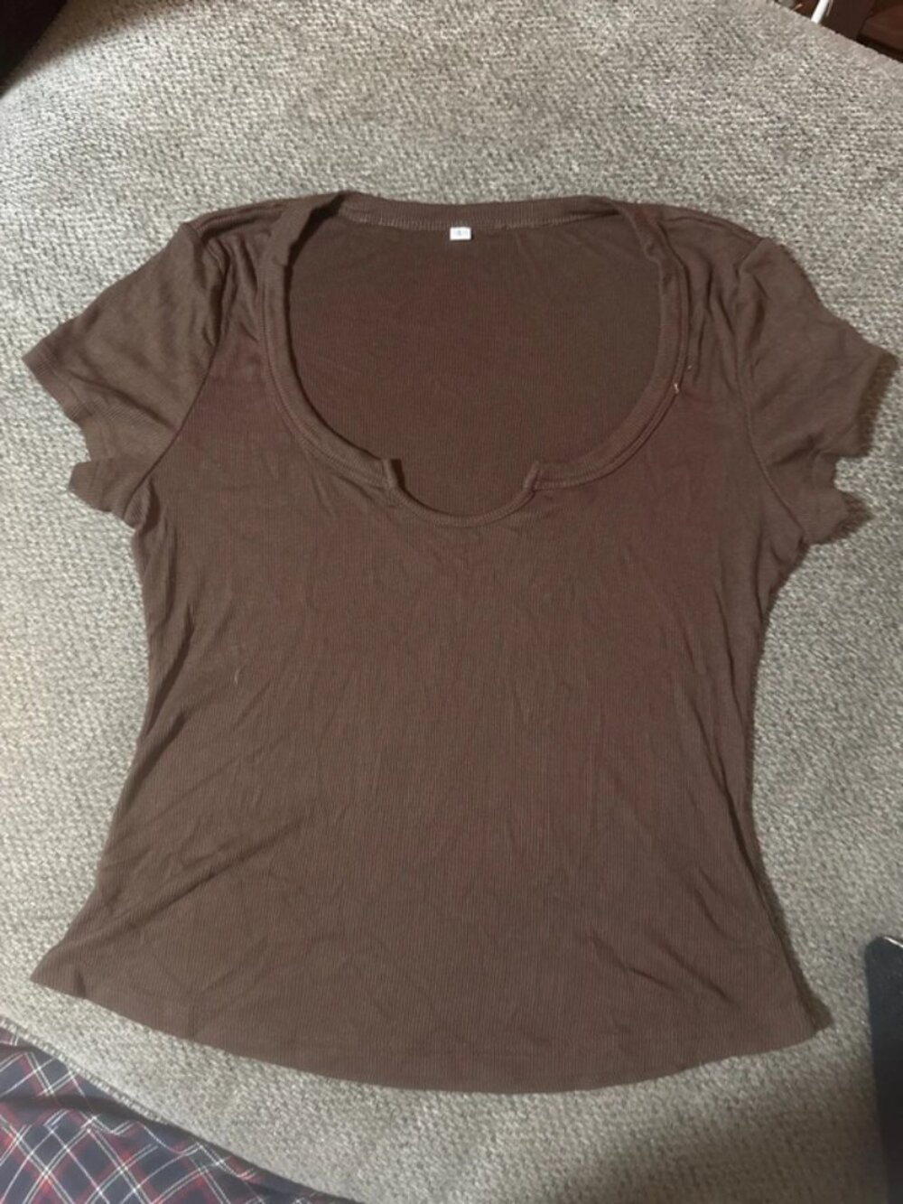 low cut tee